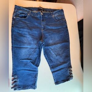 Women's Blue Jeans Capris